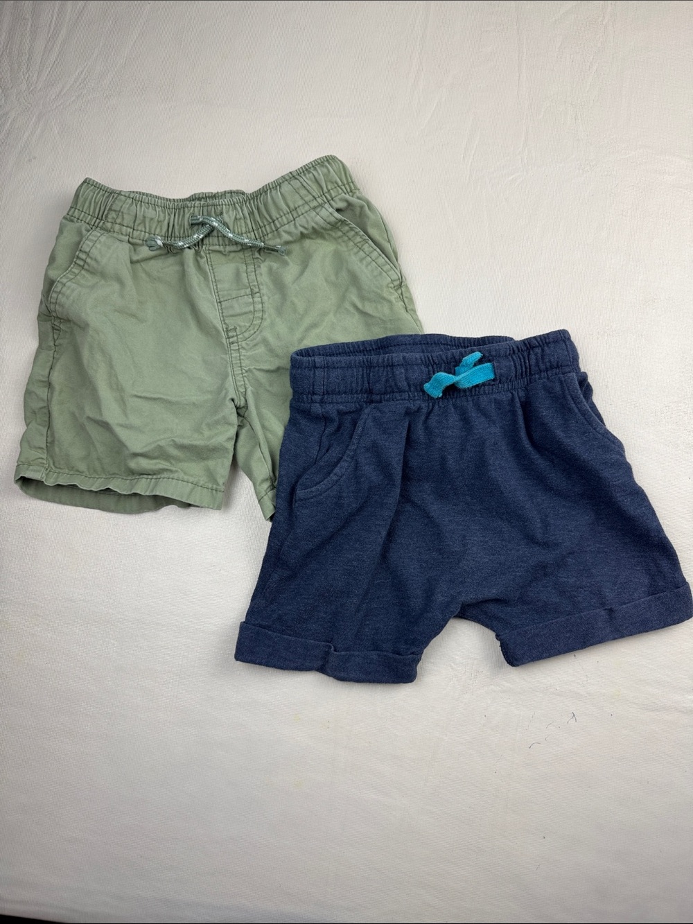 Cat & Jack Two-Pack Shorts Sage Green Navy Size 2T
